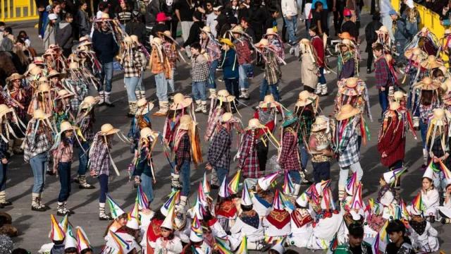 Desfile de los centros escolares del jueves.