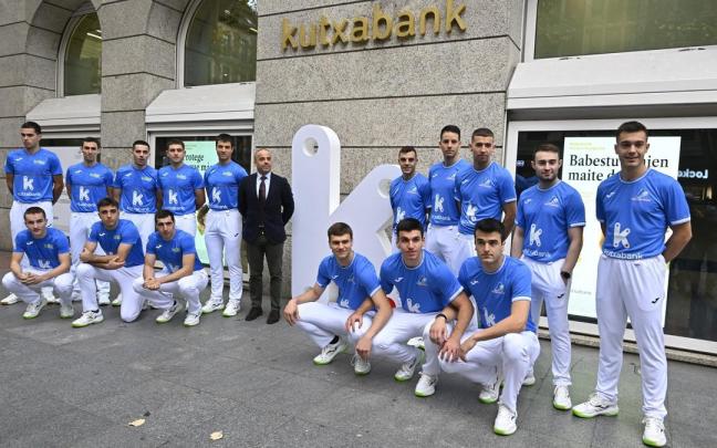 Los pelotaris que participarán en el Campeonato de Parejas Serie B.