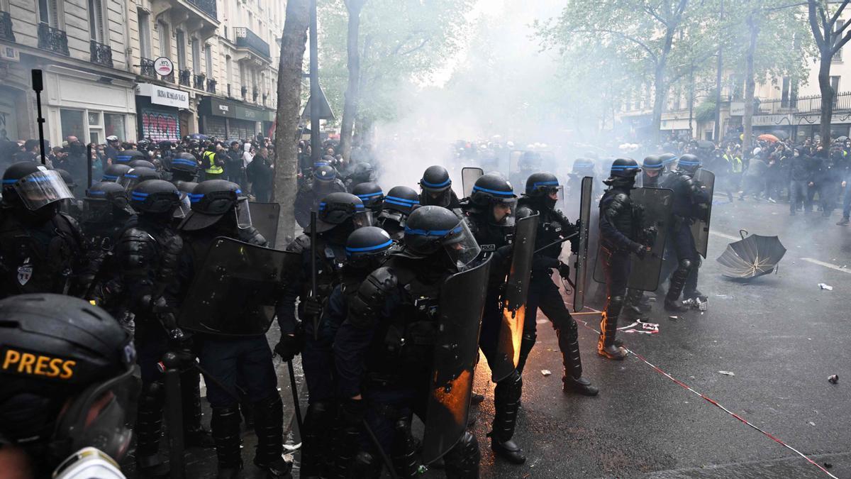 Disturbios en París en las manifestaciones del 1 de mayo.
