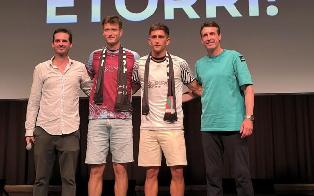 Los hermanos Emery en la presentación de los 2 nuevos jugadores. NOTICIAS DE GIPUZKOA