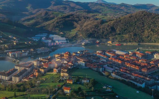 Plano aéreo de la localidad de Orio.