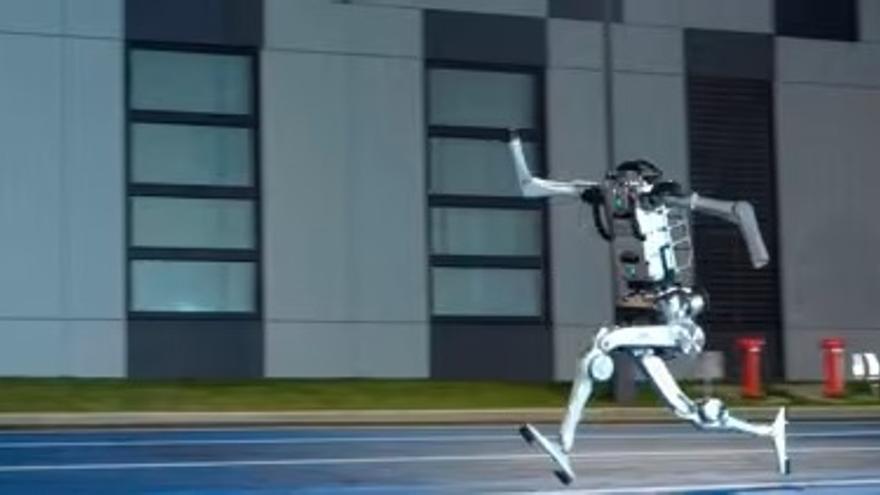 El robot 'Superman' de Unitree Robotics