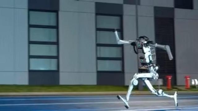 El robot 'Superman' de Unitree Robotics