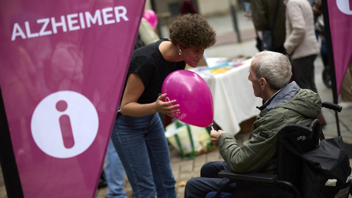 Fiesta organizada por la AFAN en 2024 con motivo de la Semana del Alzheimer.