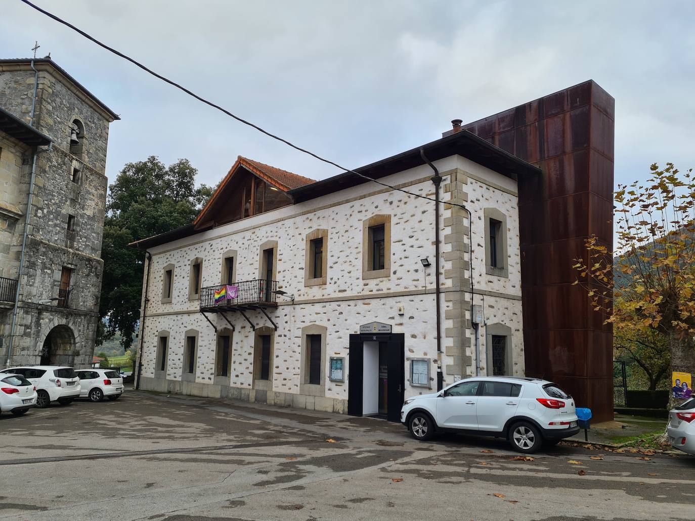 Ayuntamiento de Ayala en la localidad de Respaldiza