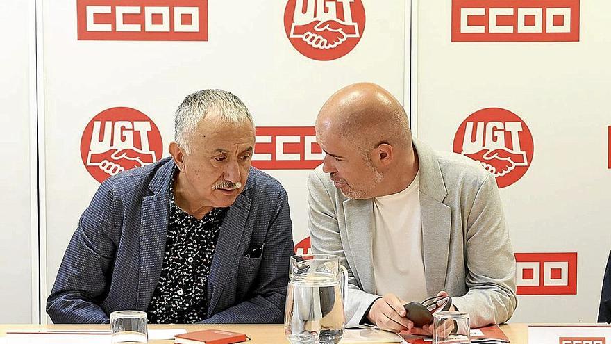 Los secretarios generales de UGT y CCOO, Pepe Álvarez y Unai Sordo. | FOTO: E.P.
