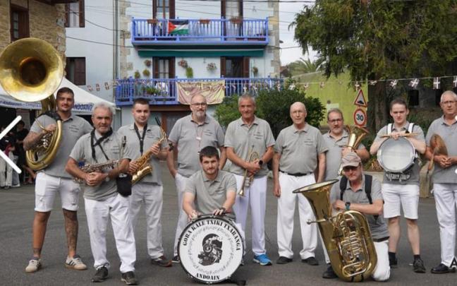 Gora Kale Txiki charanga