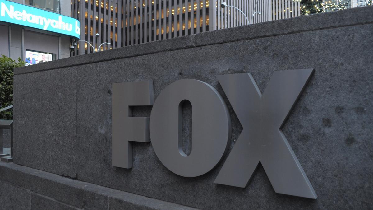 Cartel de Fox.