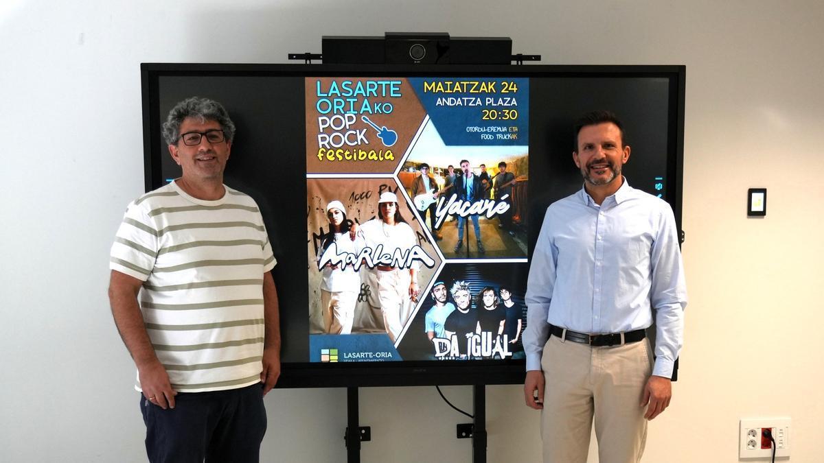 El concejal Txus Alonso y el alcalde Agustín Valdivia