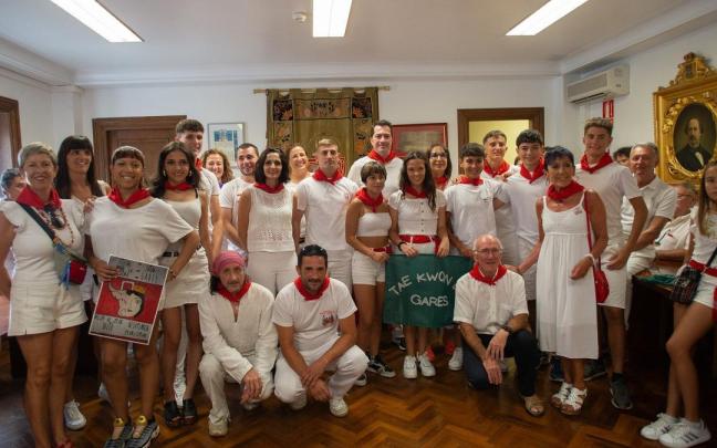Además de los más pequeños, varios deportistas y vecinos comprometidos con labores del pueblo fueron también homenajeados.