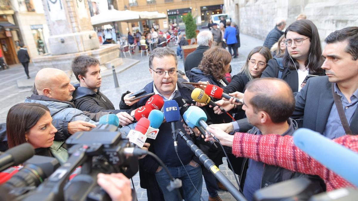 Juan Cuatrecasas, padre de víctima de abusos sexuales, en el acto del perdón