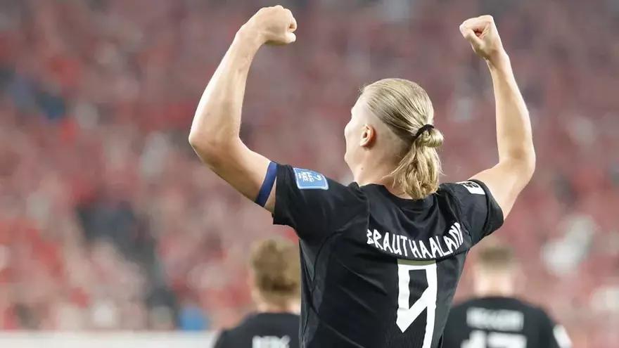 Erling Haaland de Noruega celebra un gol este lunes, en un partido del grupo I del Mundial frente a Senegal, en el estadio Nueva York/Nueva Jersey (EE.UU.).