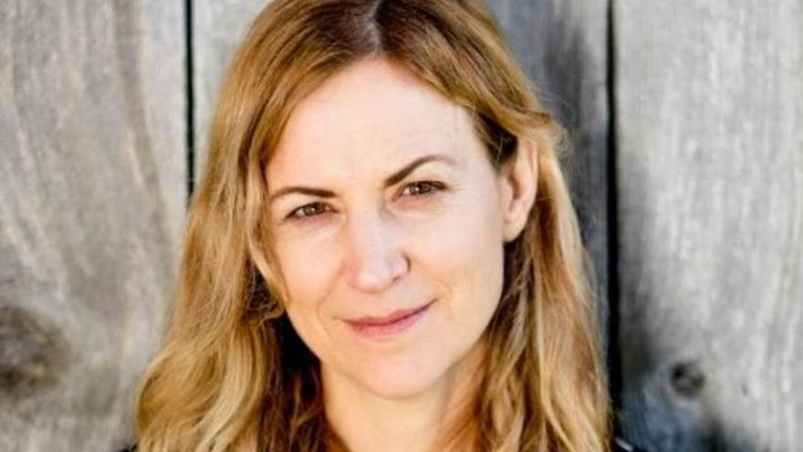 La directora de cine, Jennifer Abbott, conocida bajo el nombre artístico Sarah Steinberg