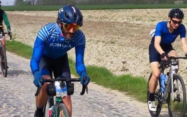 Aritz Egea, en la París-Roubaix.