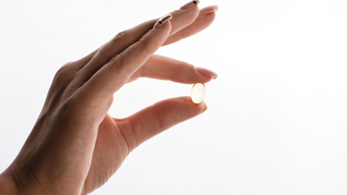 Cápsula de aceite de hígado de bacalao.