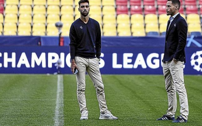 Brais Méndez y Alex Remiro, en Salzburgo