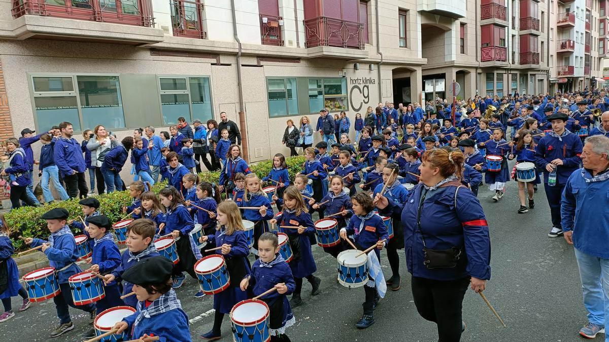 La tamborrada infantil de santelmos, en imágenes