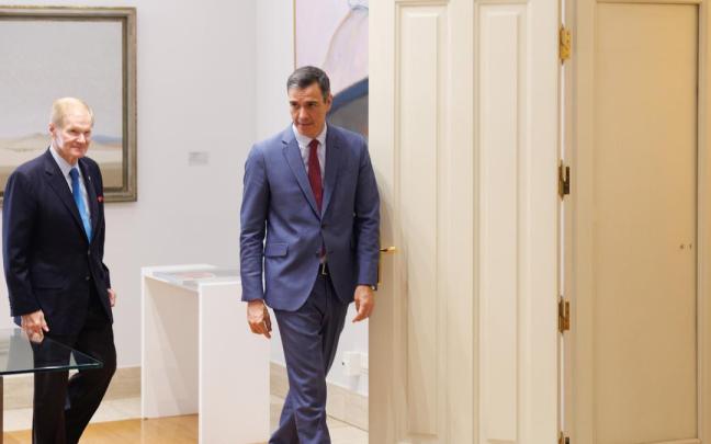 Pedro Sánchez se reúne con el administrador de la NASA, Bill Nelson.