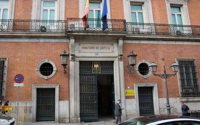 Fachada del Ministerio de la Presidencia, Justicia y Relaciones con las Cortes.