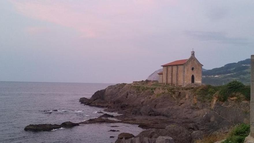 Atardecer en la ermita de Santa Catalina.
