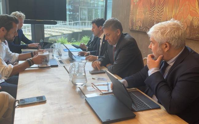 La delegación institucional ha mantenido encuentros con entidades financieras y gestoras