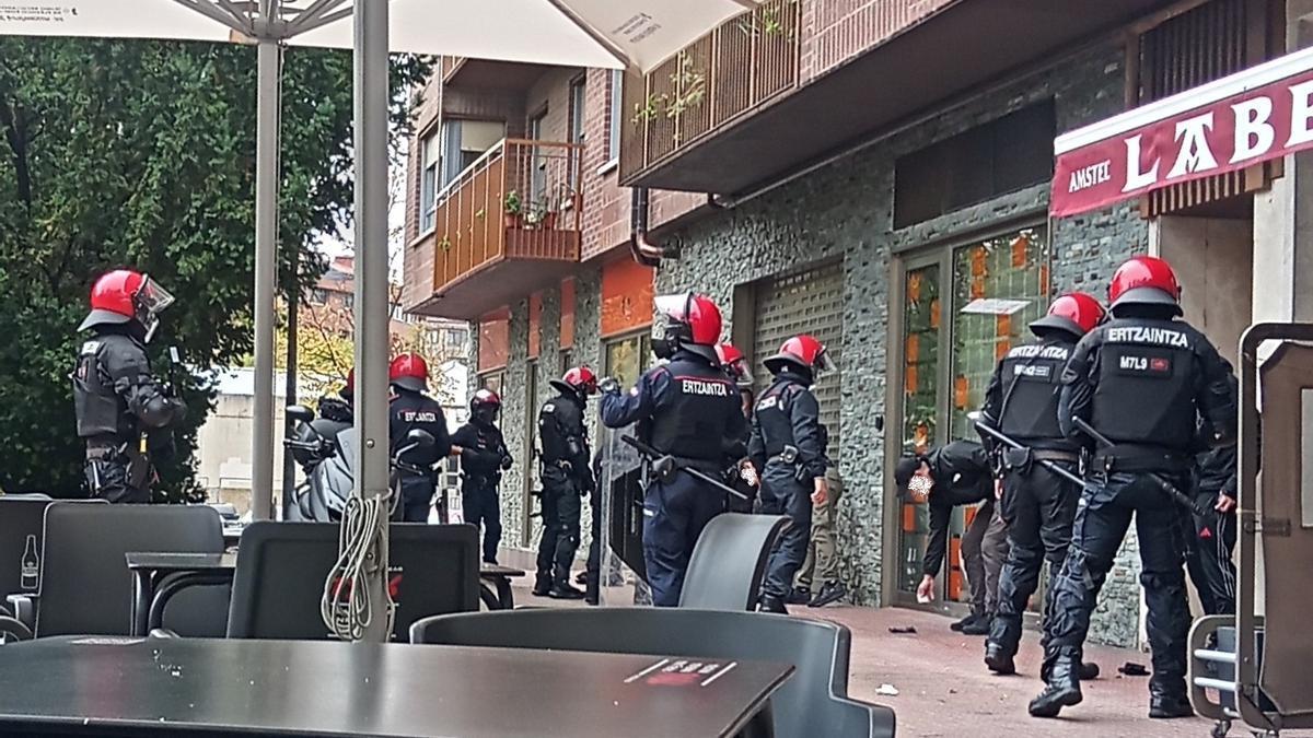 Informazio horretatik kanpoko irudia.