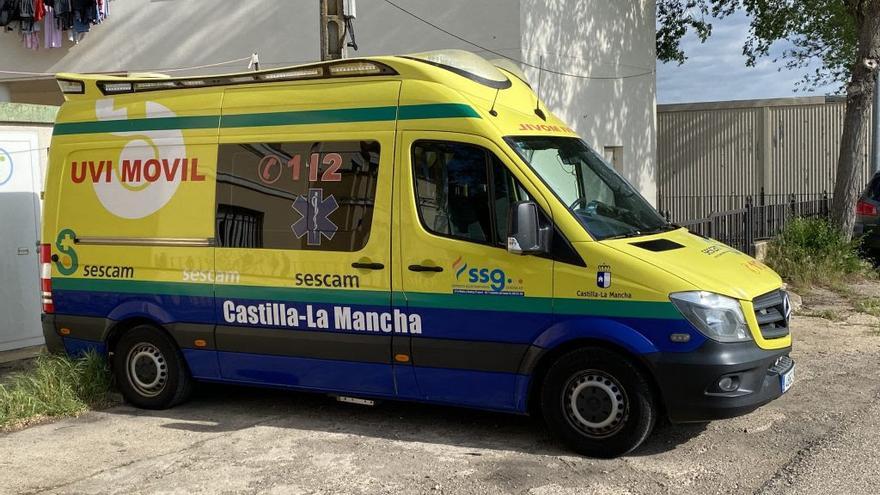 Ambulancia de emergencias del Sescam.