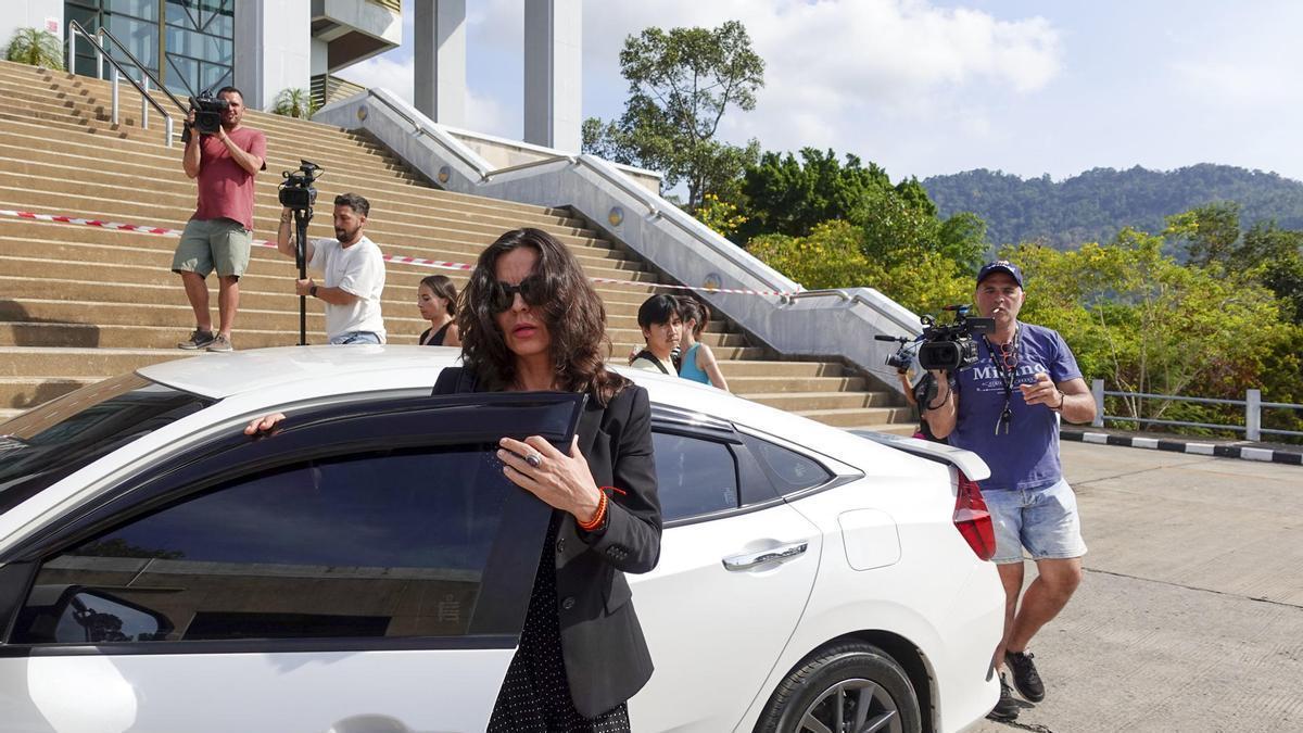 Silvia Bronchalo, madre de Daniel Sancho, a su llegada a la cuarta sesión del juicio.