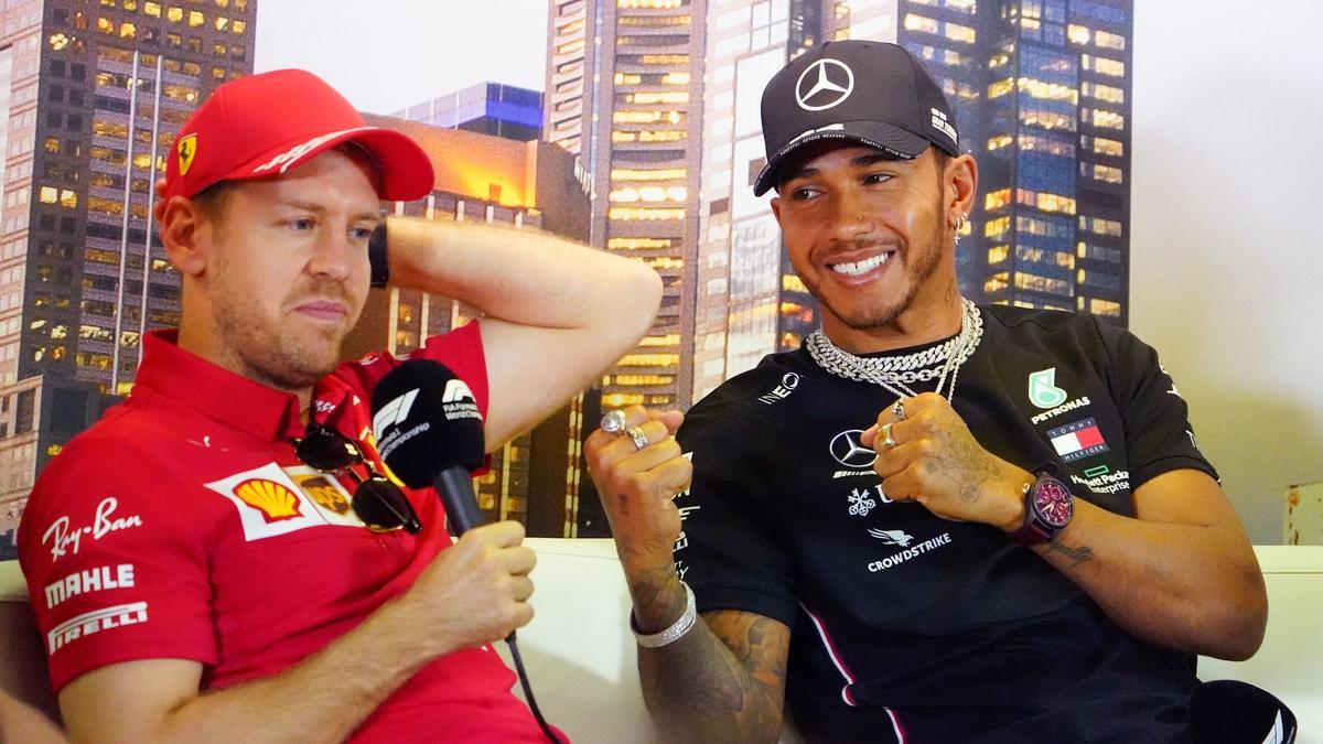 Sebastian Vettel y Lewis Hamilton como rivales, el primero a los mandos del Ferrari y el segundo con el Mercedes.