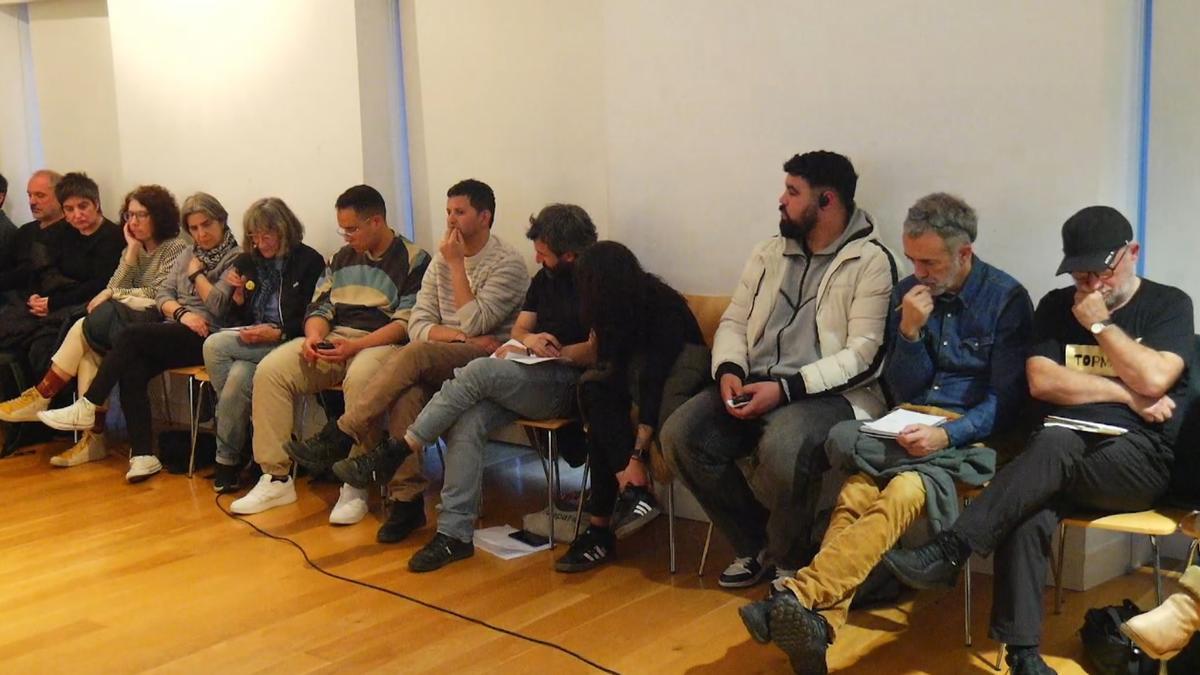 Reunion de Ondo Etorri el grupo de acogida de Laudio