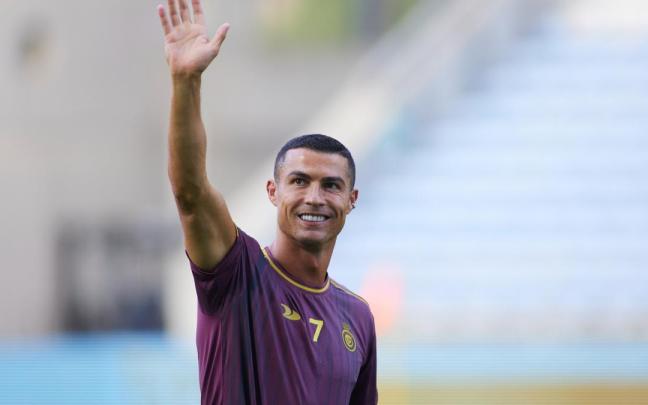 Cristiano descarta volver a Europa.