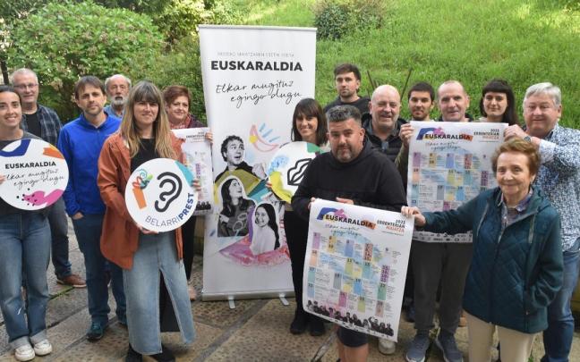 Euskaraldiaren Batzordea egitarauaren aurkezpenean