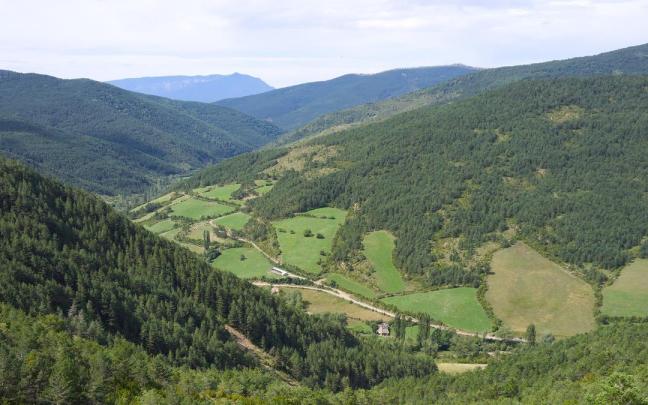 Valle de Borrrau desde el puerto al que da nombre.