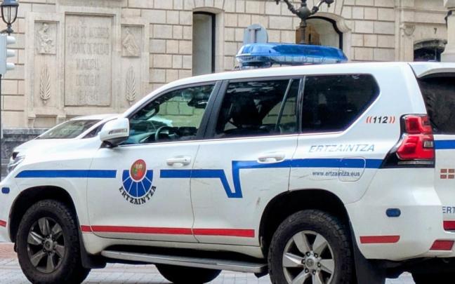 Detenido un hombre acusado de violar a su expareja en un parque de Vitoria