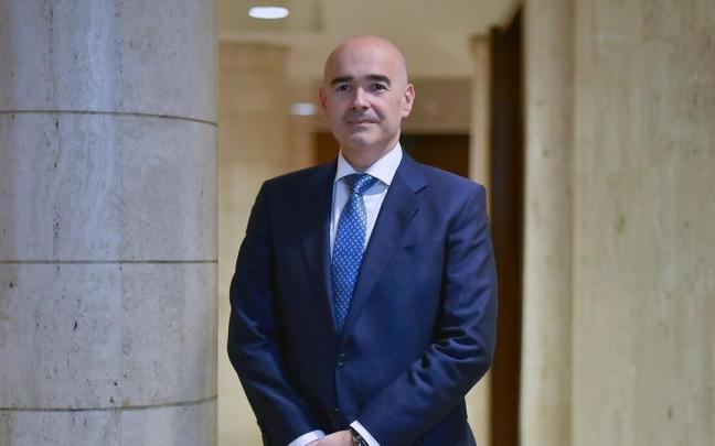 Eduardo Ruiz de Gordejuela. Eduardo Ruiz de Gordejuela.