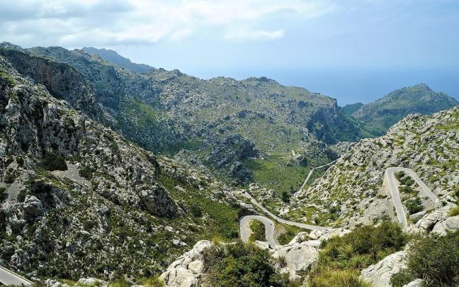 En imágenes: hacia Sa Calobra por la carretera más difícil del España / NTM En imágenes: hacia Sa Calobra por la carretera más difícil del España