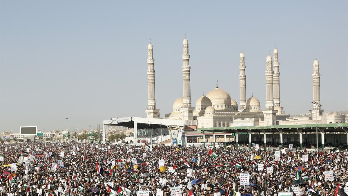 Manifestación de partidarios de los hutíes en Saná.