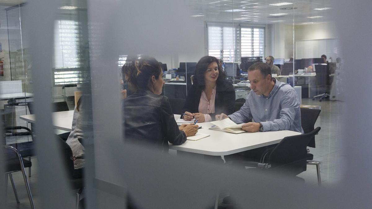 El programa BIZKORTU acompaña a pymes en innovación y expansión.