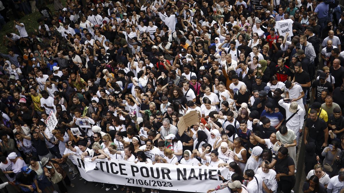 Manifestaciones en Nanterre tras la muerte de un joven a manos de un policía.
