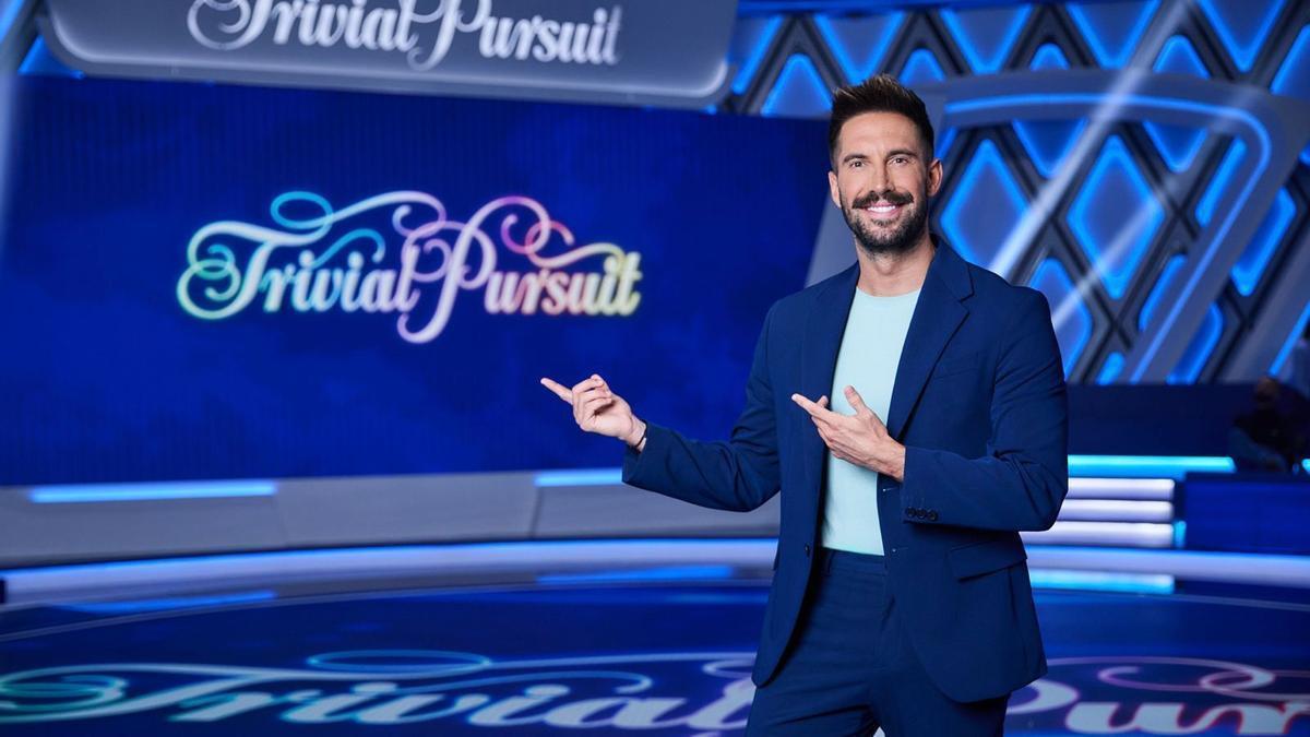 Egoitz Txurruka es el presentador de ‘Trivial Pursuit’ en TVE.	[Fotografía: RTVE]