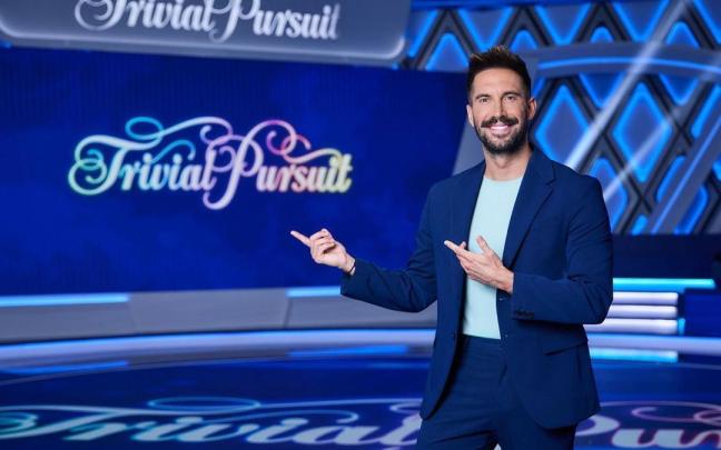 Egoitz Txurruka es el presentador de ‘Trivial Pursuit’ en TVE.	[Fotografía: RTVE]