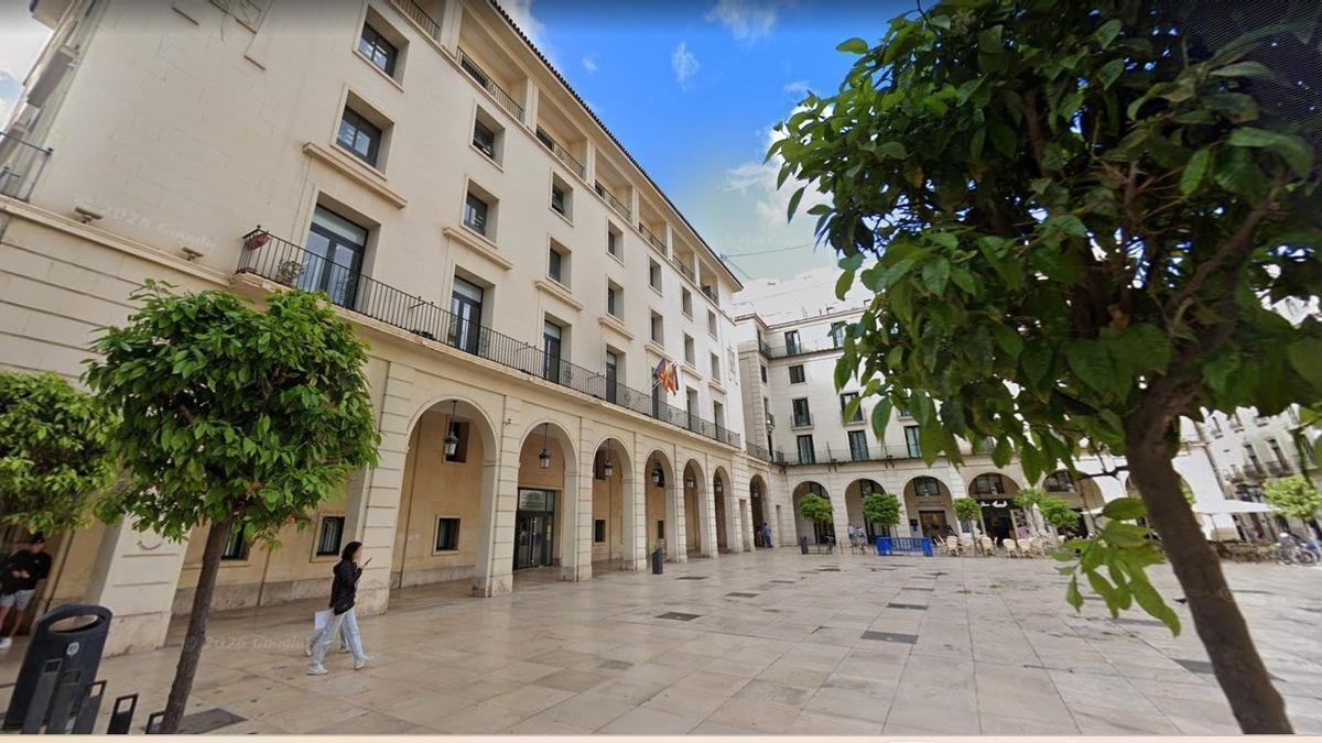 Fachada de la Audiencia Provincial de Alicante.