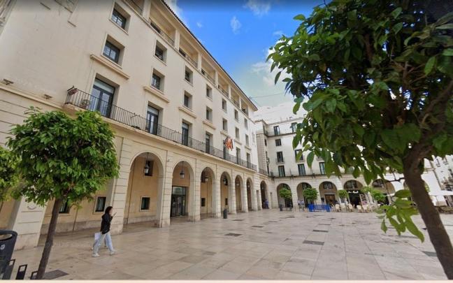 Fachada de la Audiencia Provincial de Alicante.