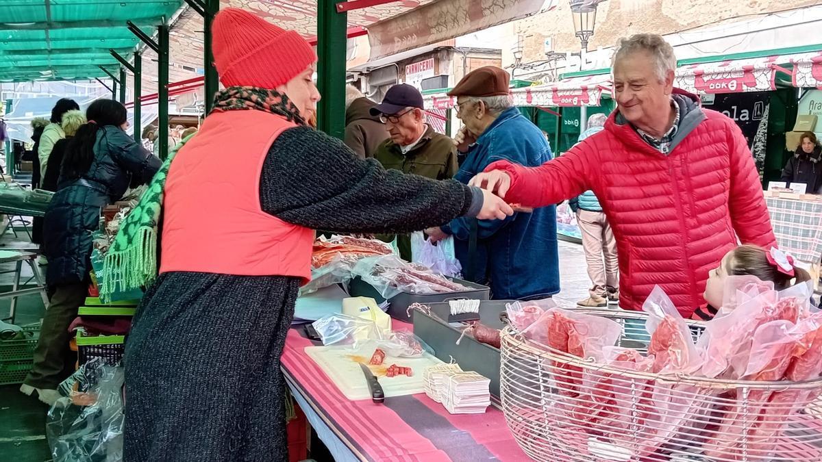 La Feria Agrícola de Mujeres que se celebra en Ugao coincide, este año, con el 8M