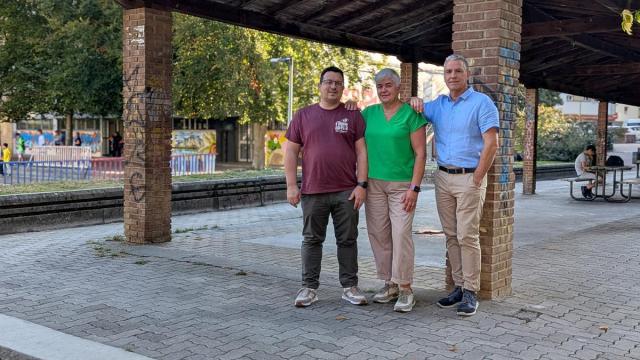Antonio Regaño, Maite Uribe y Josu Ezkurdia, ediles del PNV, en el entorno de Luis Ezeiza.