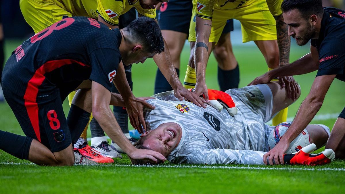 Marc-André ter Stegen se lesionó durante el partido contra el Villarreal.