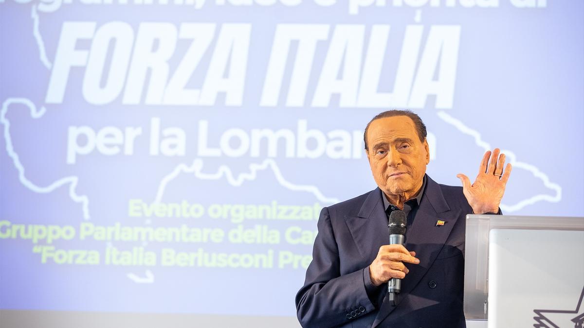 El ex primer ministro de Italia Silvio Berlusconi en una foto de archivo.