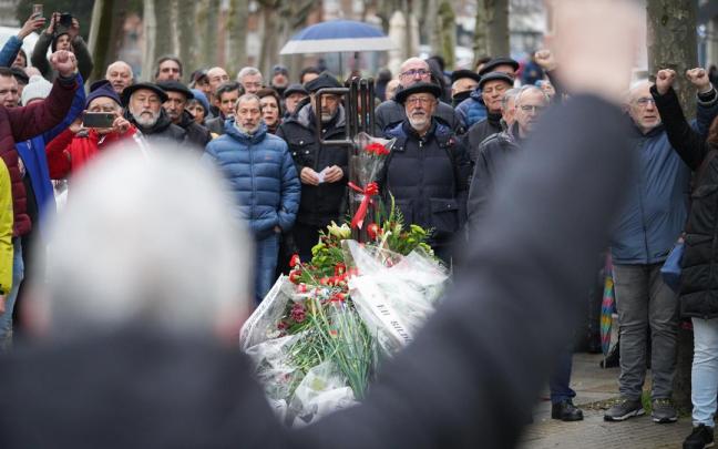 Homenaje a las víctimas del 3 de marzo de 1976 tributado este año en Gasteiz.