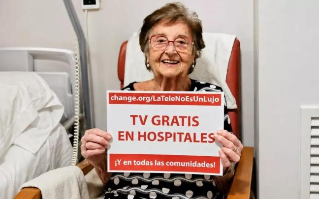 Tras más de cinco meses ingresada y ante la imposibilidad de entregar sus firmas de forma presencial, el lunes las registró en la Generalitat a través de Internet.