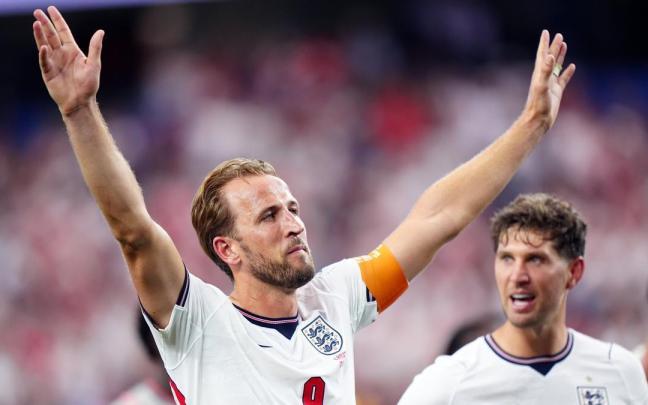 Harry Kane celebra uno de sus dos goles ante Croacia, en el estreno en el Mundial.